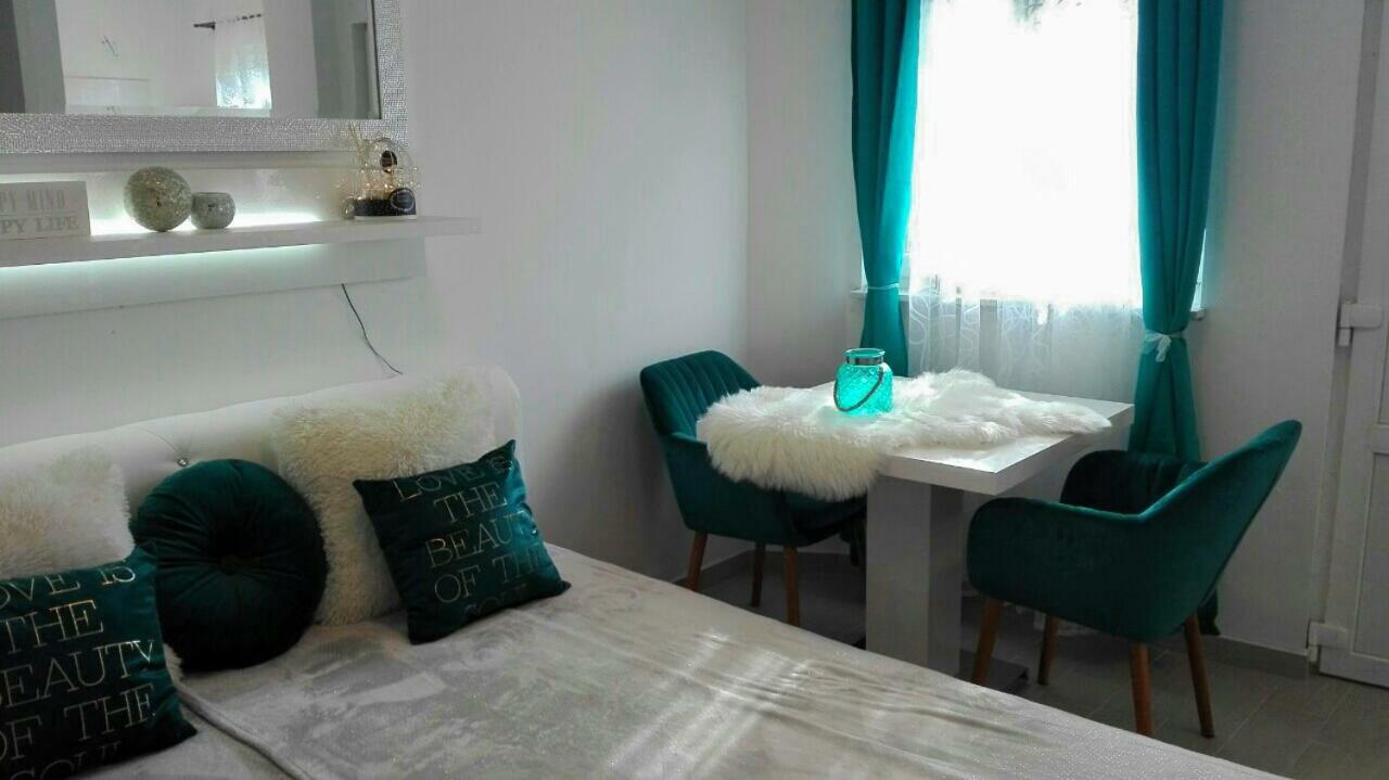 Studio Apartman Vortex Fažana Extérieur photo
