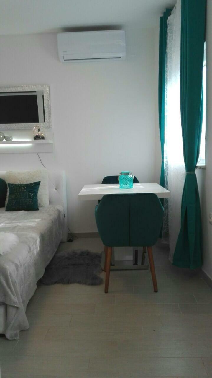 Studio Apartman Vortex Fažana Extérieur photo